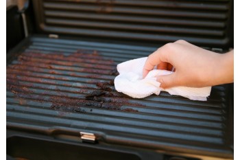 Cum sa iti intretii si cureti grill-ul electric pentru a-i prelungi durata de viata?